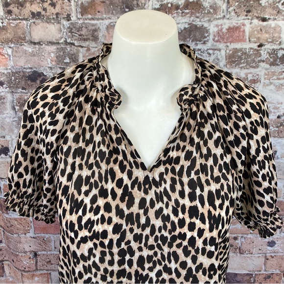 Loft Petites Animal Print Short Puffed Sleeve Popover Blouse Sz XXS - Picture 2 of 8